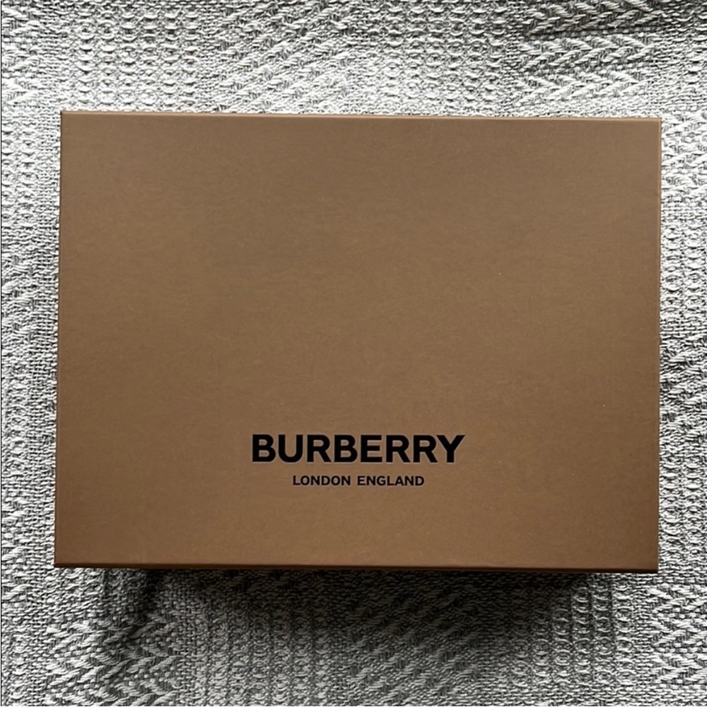Burberry Brown Box
